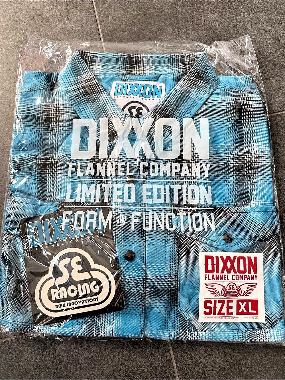 Dixxon Flannel Company Limited Edition Plaid Button Down in Blue & Black Size WX